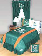 Side Line of Miami Dolphins